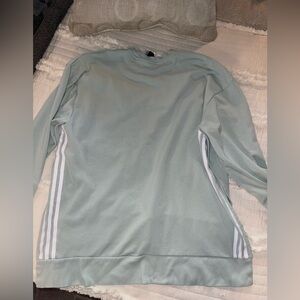 Women’s adidas sweater shirt